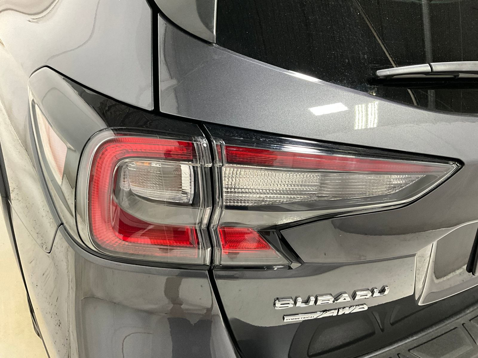Used 2025 Subaru Outback Premium w/ Popular Package #1A image 27