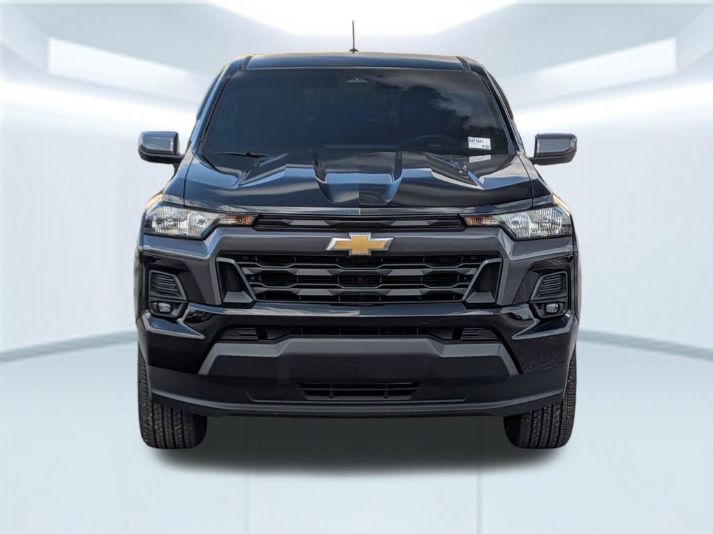 Used 2024 Chevrolet Colorado LT w/ LT Convenience Package image 10