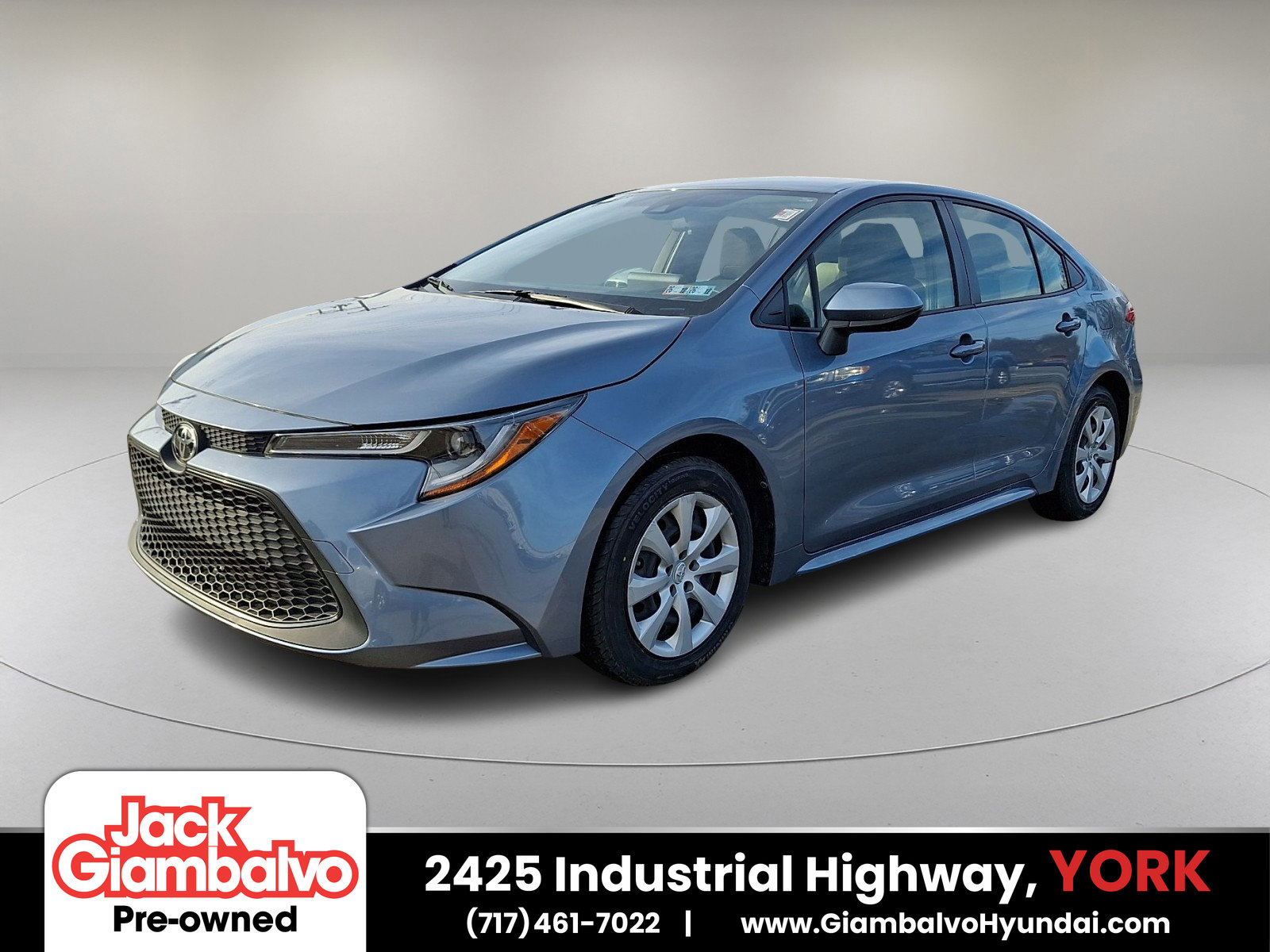 Used 2022 Toyota Corolla LE image 1