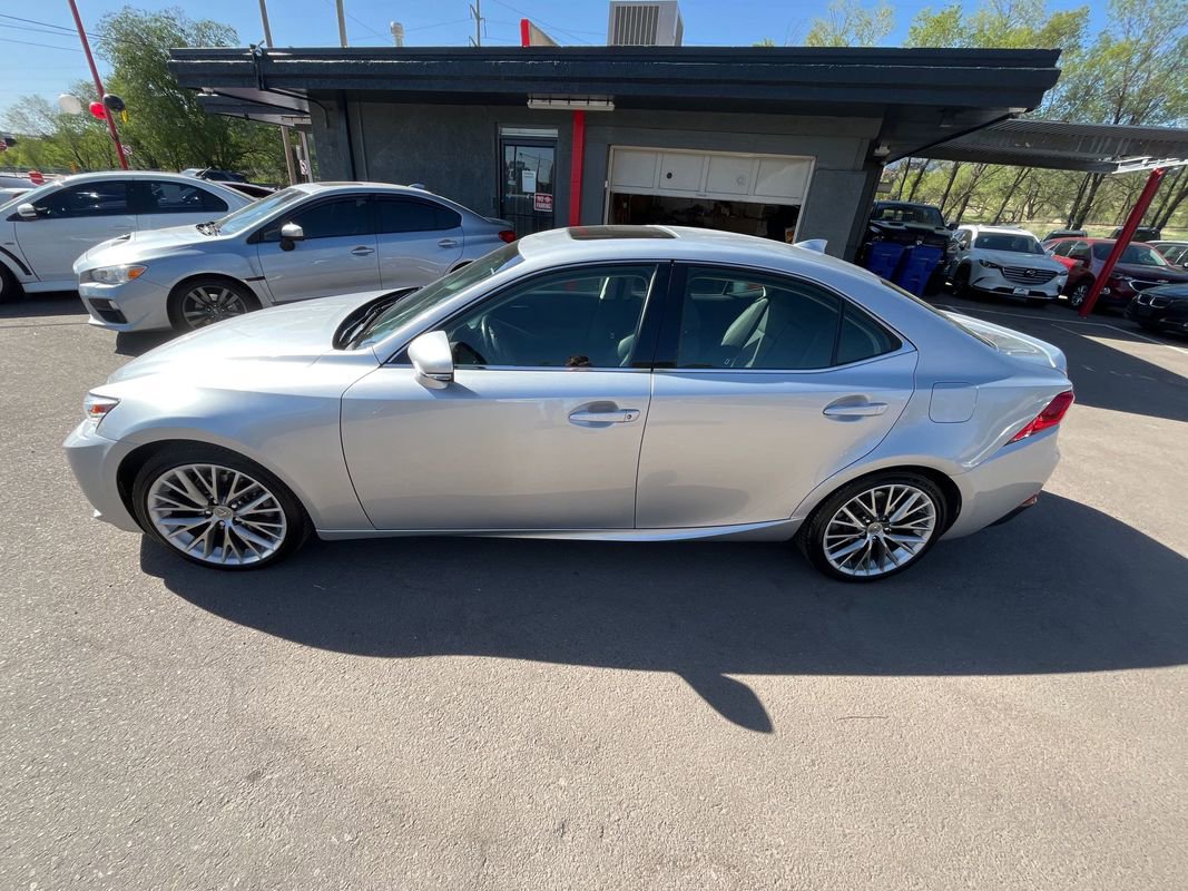 Used 2015 Lexus IS 250 AWD w/ Navigation System Package image 4