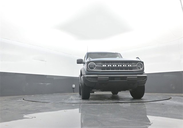 New 2025 Ford Bronco Base image 25