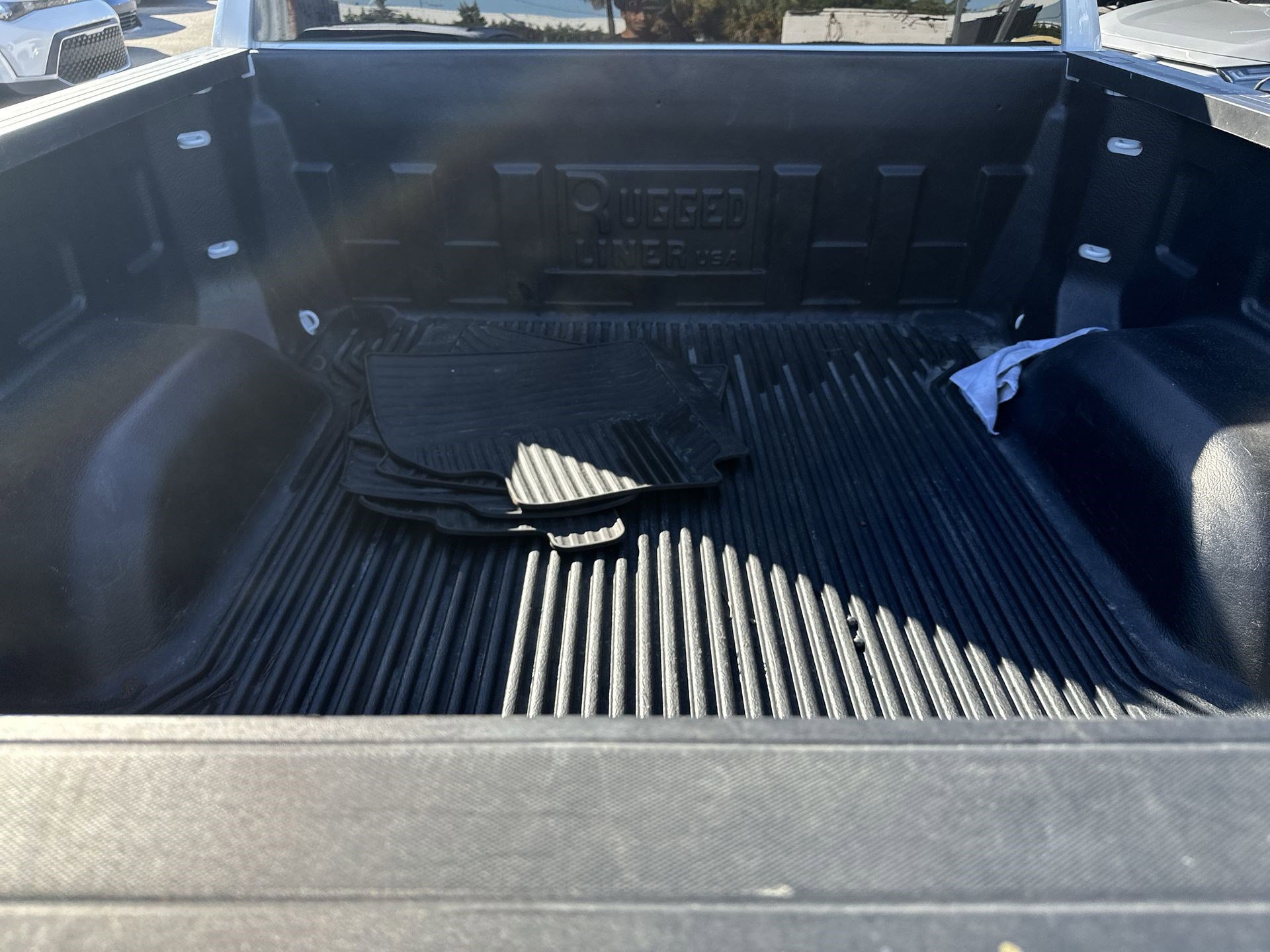 Used 2025 Chevrolet Silverado 1500 LT image 21