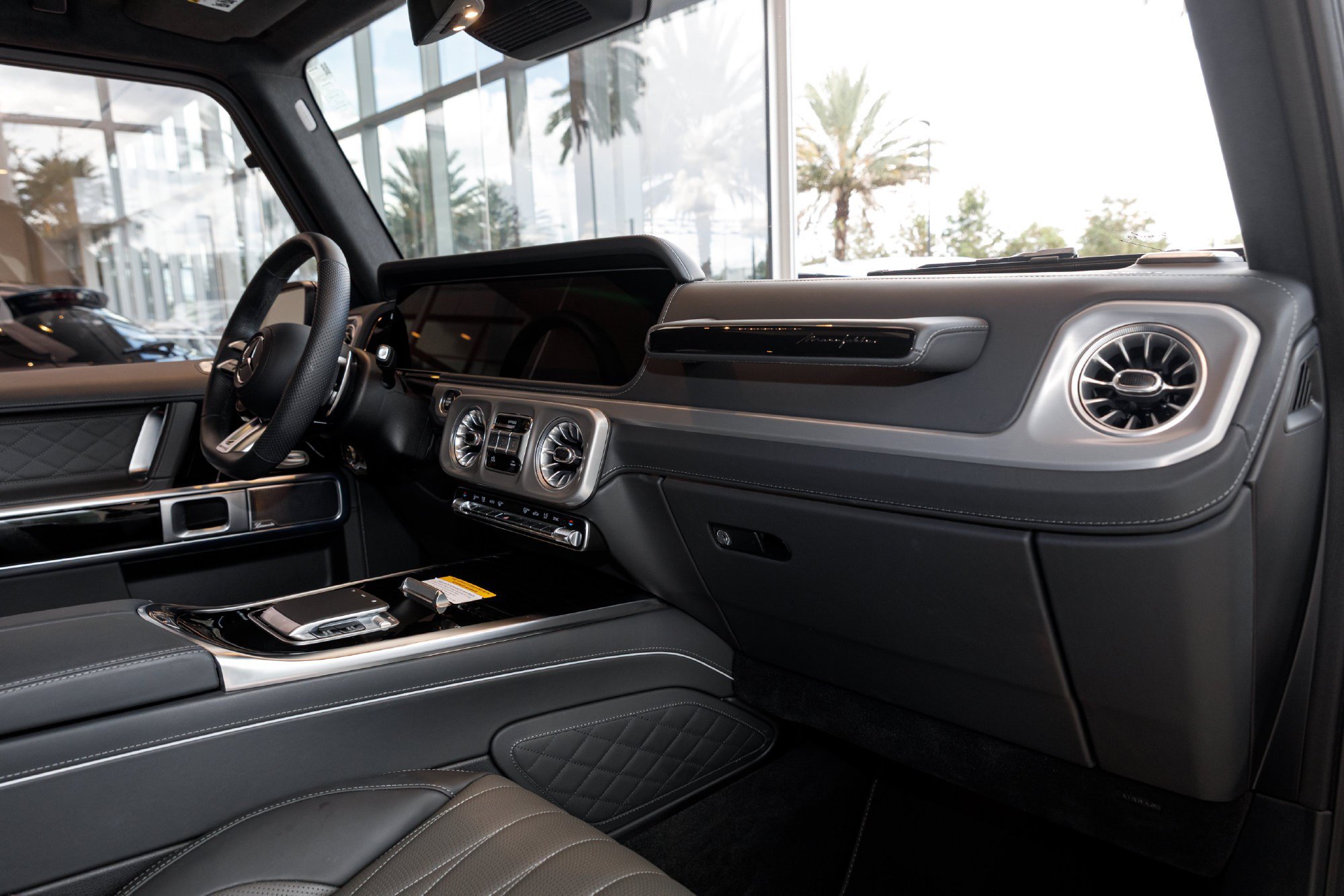 Used 2026 Mercedes-Benz G 63 AMG 4MATIC image 43