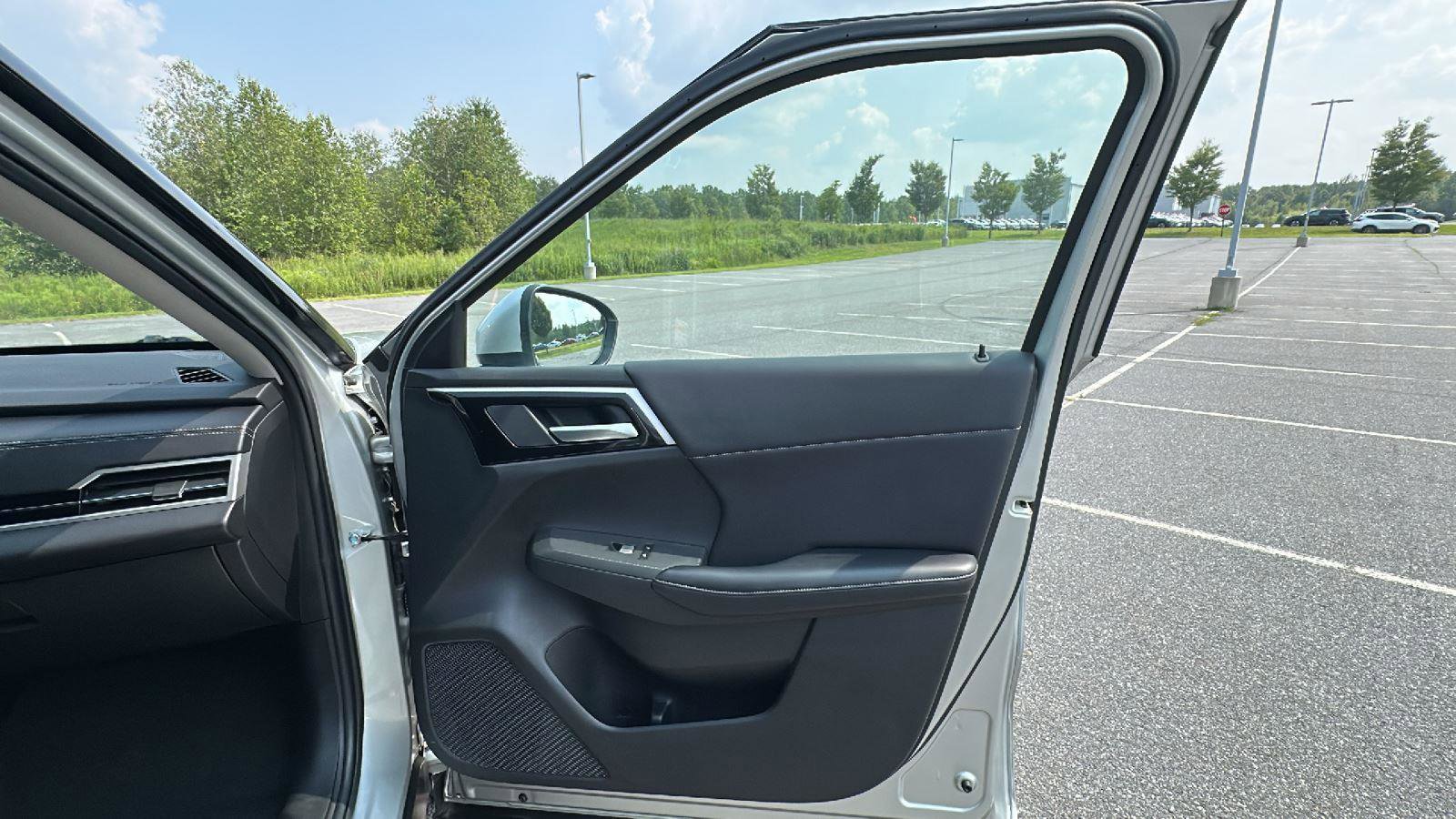 Used 2022 Mitsubishi Outlander SE image 18