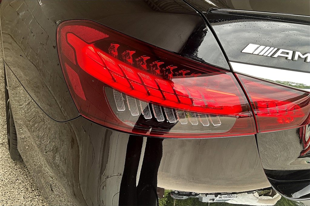 Used 2022 Mercedes-Benz E 53 AMG 4MATIC Sedan image 23