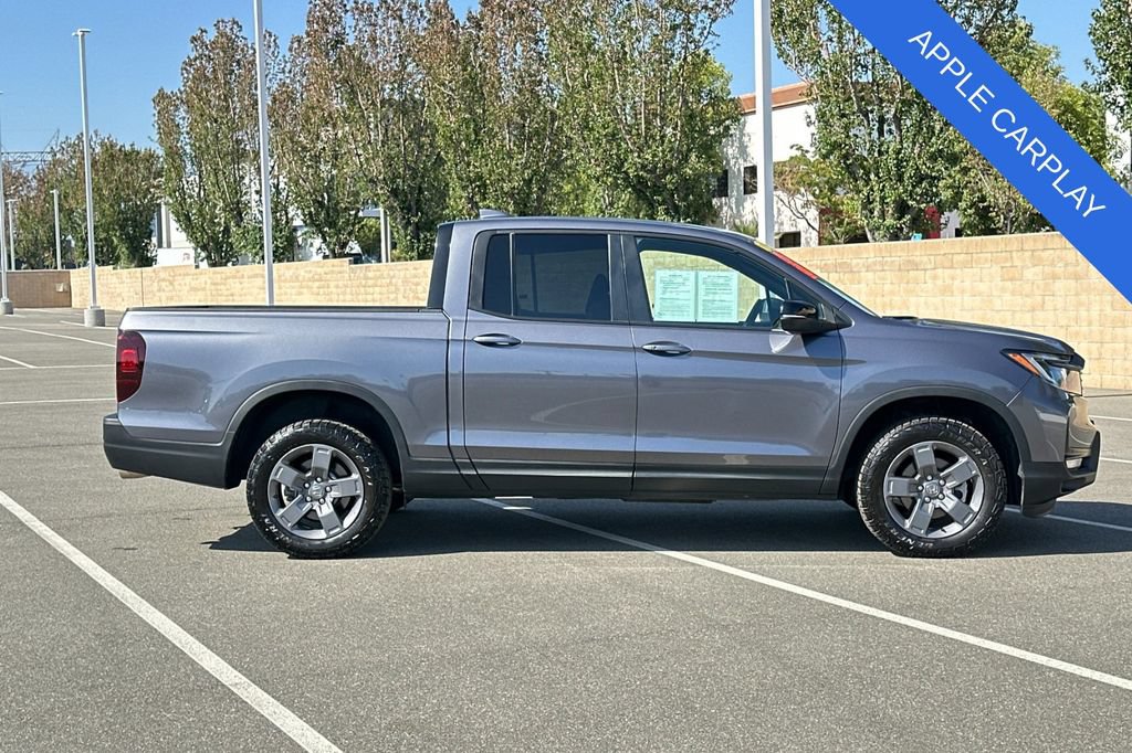Used 2025 Honda Ridgeline TrailSport image 3