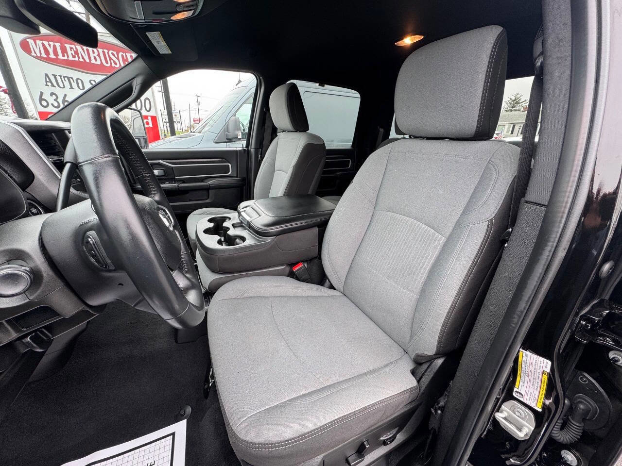 Used 2024 RAM 2500 Big Horn image 11