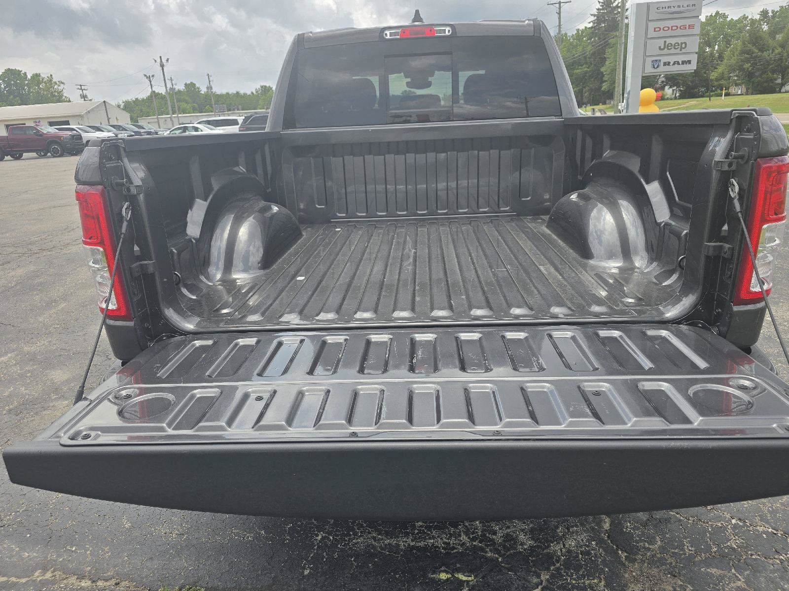Used 2023 RAM 1500 Big Horn AWD/4WD image 39