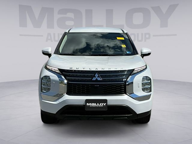 Used 2022 Mitsubishi Outlander ES image 8