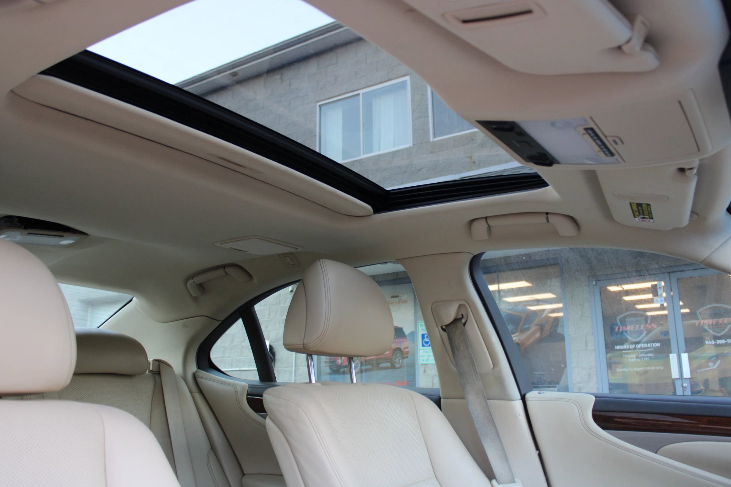 Used 2013 Lexus LS 460 image 24