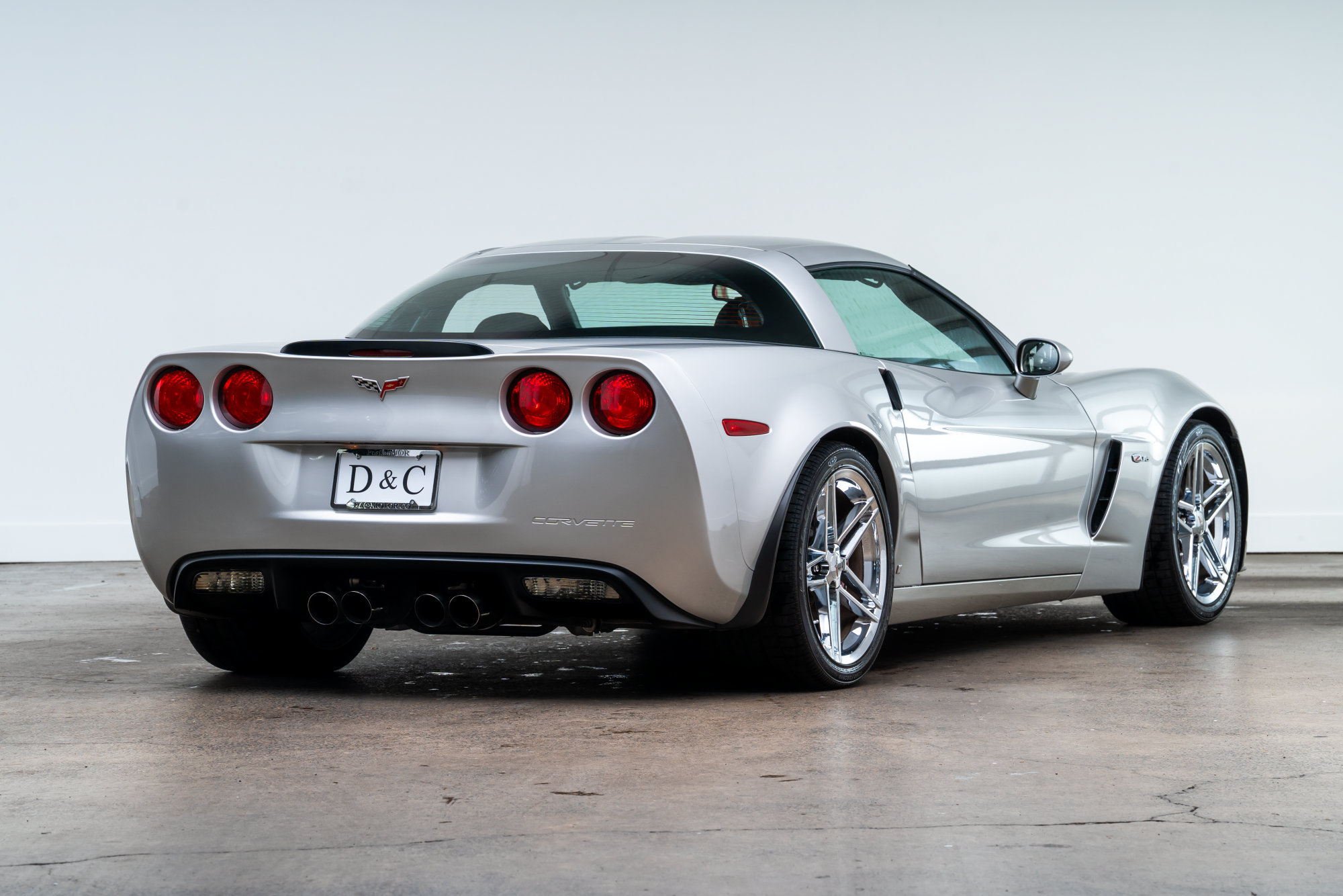 Used 2007 Chevrolet Corvette Z06 w/ Preferred Equipment Group RWD image 7