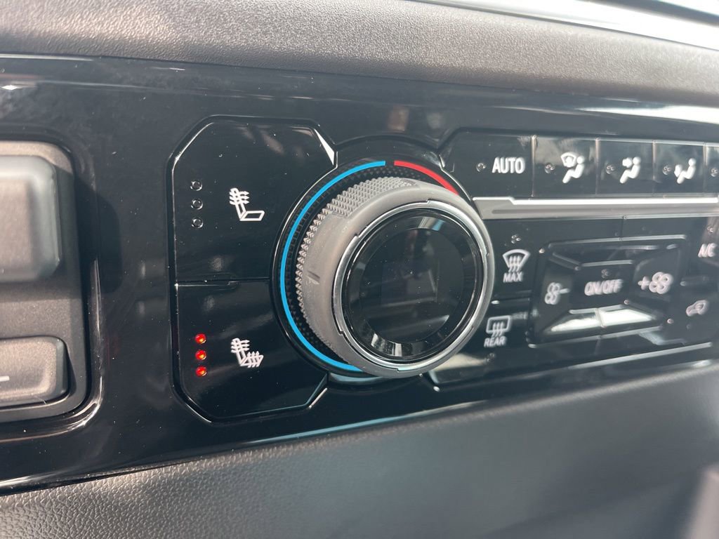 Used 2025 Chevrolet Silverado 2500 LT w/ Safety Package image 25