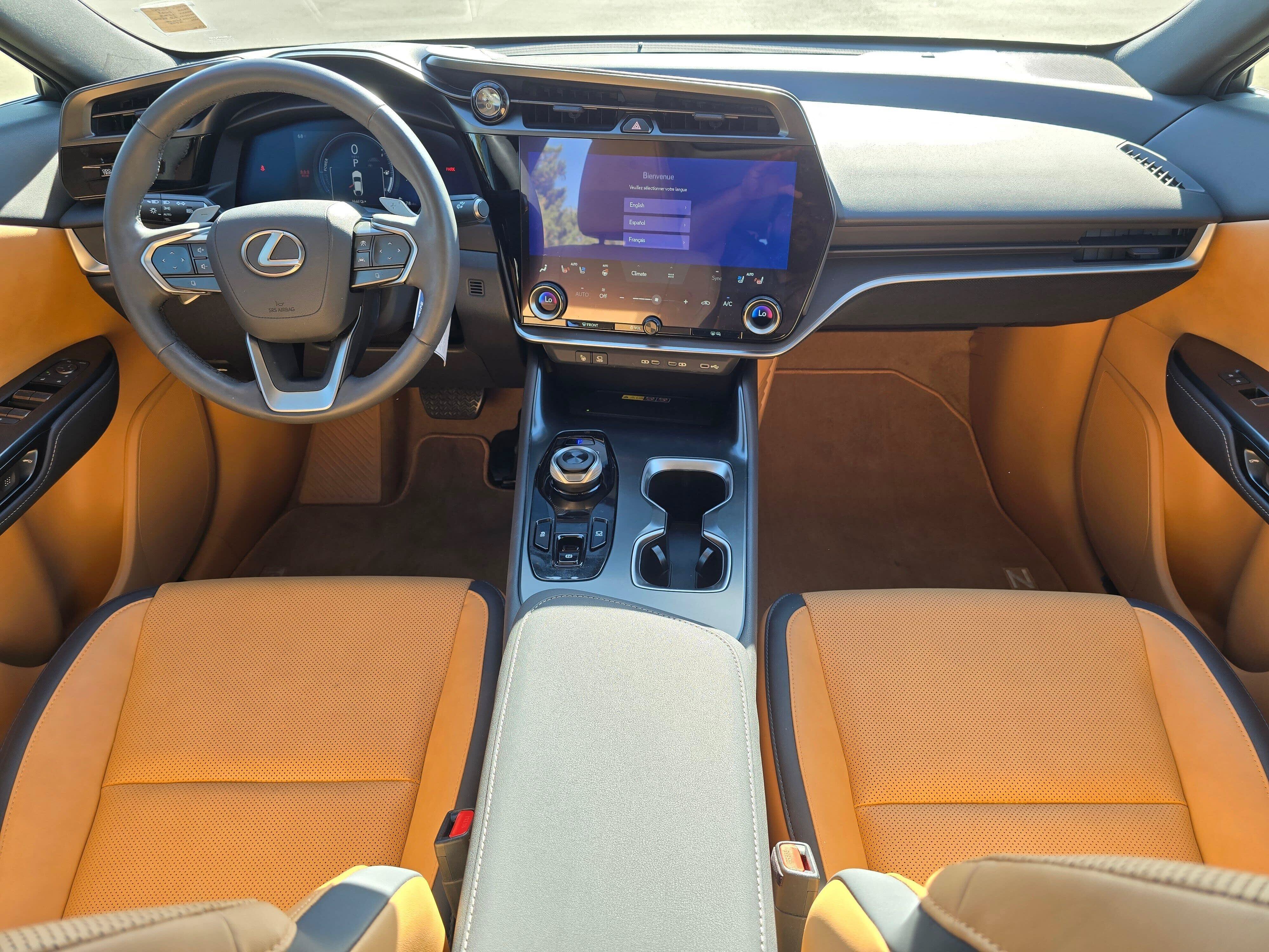 Used 2023 Lexus RZ 450e Premium w/ Technology Package AWD/4WD image 15