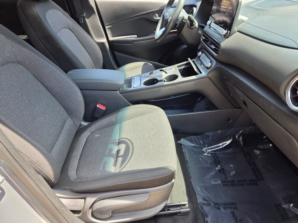 Used 2023 Hyundai Kona SEL FWD image 19