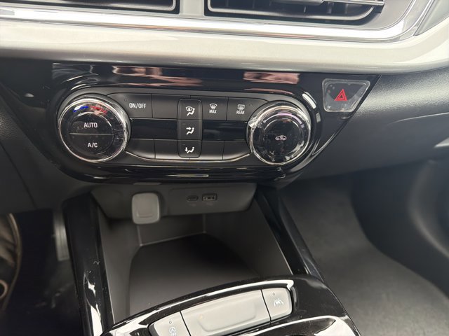 New 2026 Chevrolet Trax LT image 19