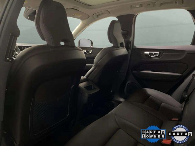 Used 2025 Volvo XC60 B5 Plus image 18