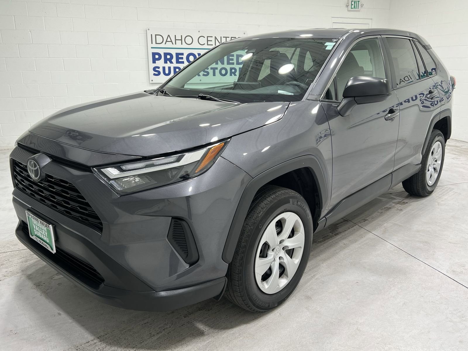 Used 2024 Toyota RAV4 LE image 4