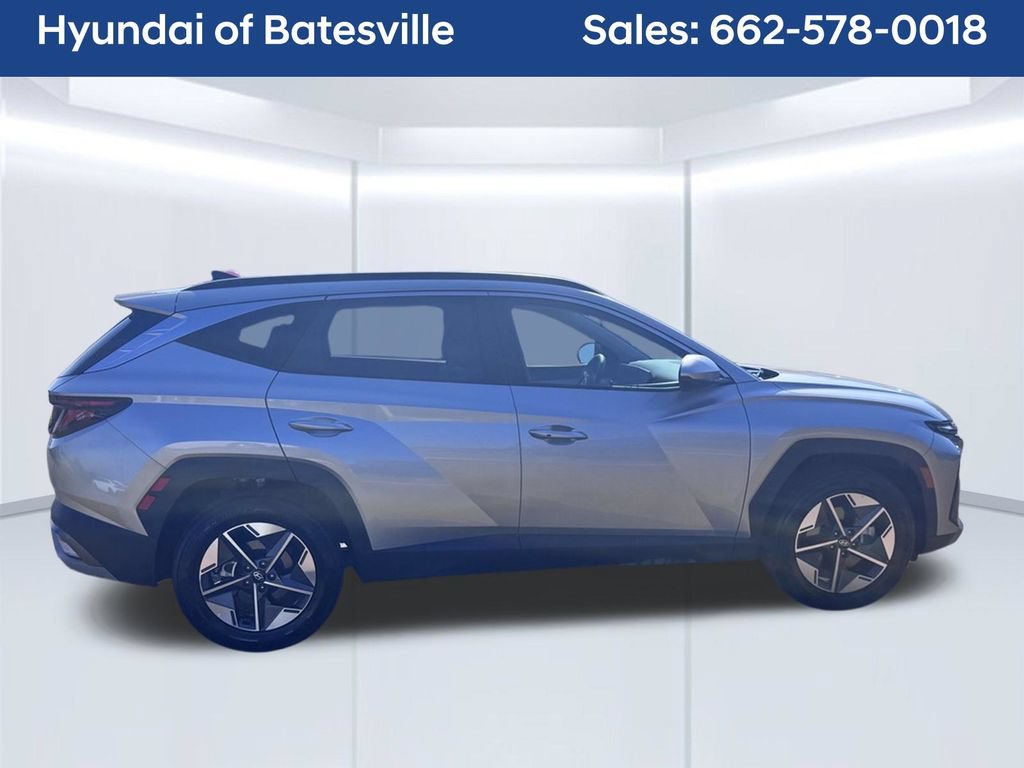 Used 2026 Hyundai Tucson SEL FWD image 6