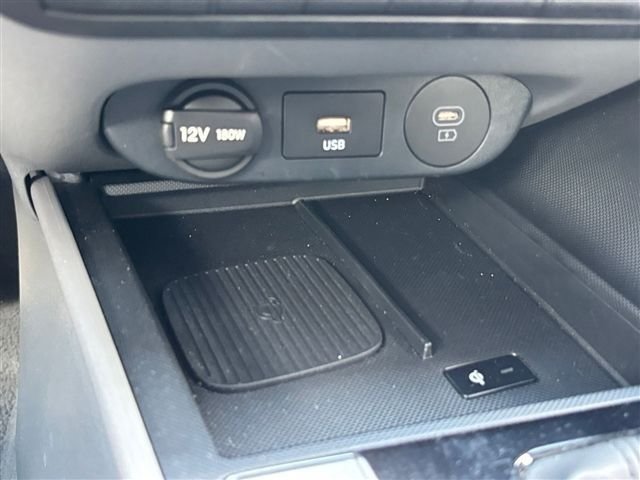 Used 2025 Hyundai Elantra Sport FWD image 25