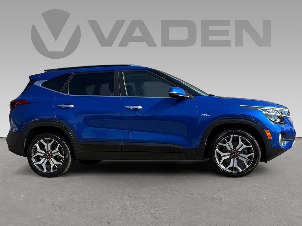 Used 2021 Kia Seltos SX w/ SX Sunroof Package image 7