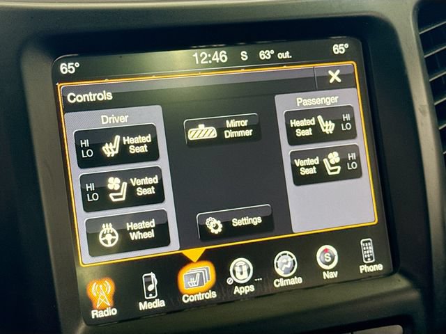 Used 2018 Jeep Cherokee Limited w/ Technology Group AWD/4WD image 21