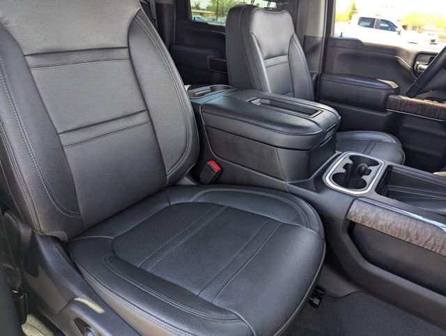 Used 2022 GMC Sierra 2500 Denali w/ Denali Black Diamond Edition AWD/4WD image 10