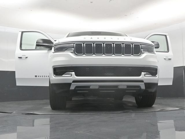 Used 2025 Jeep Wagoneer Series III w/ Premium Group I AWD/4WD image 64