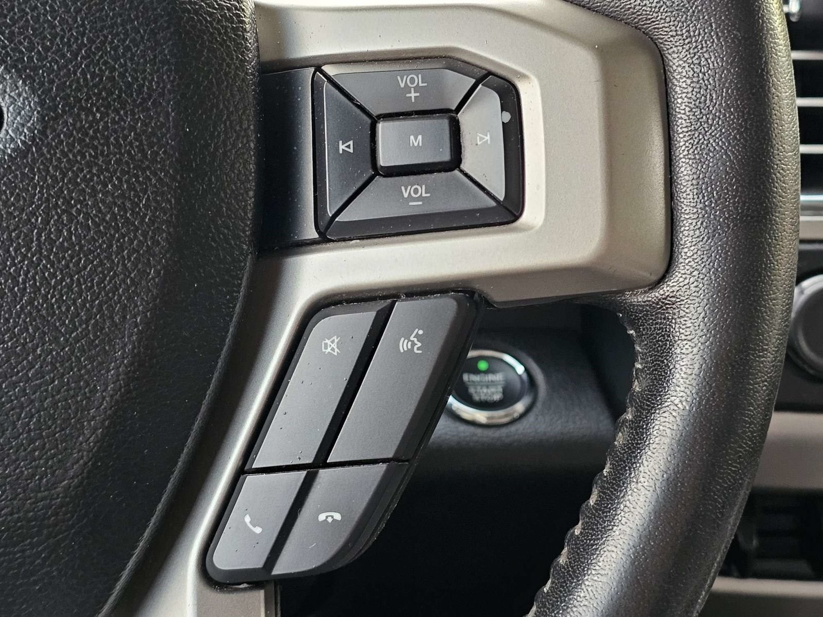 Used 2017 Ford F250 Lariat w/ Lariat Ultimate Package AWD/4WD image 30