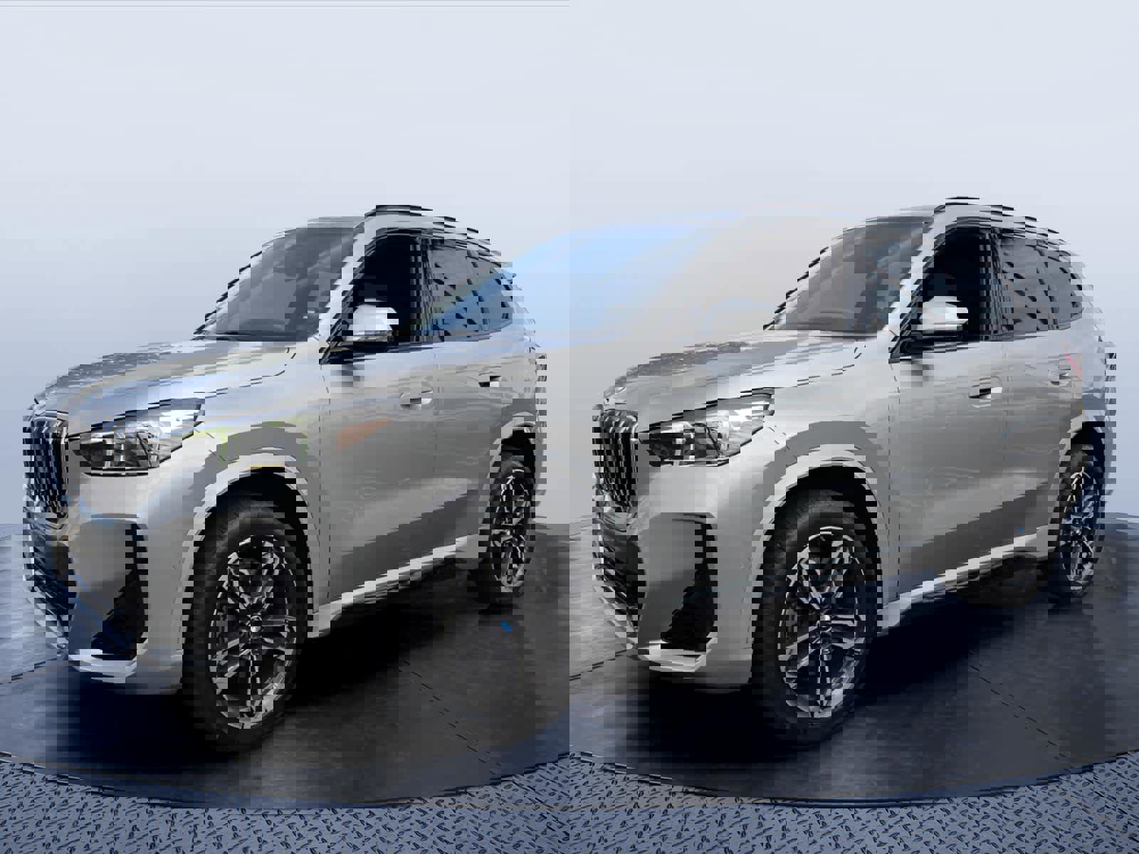 Certified 2023 BMW X1 xDrive28i w/ Premium Package AWD/4WD image 2