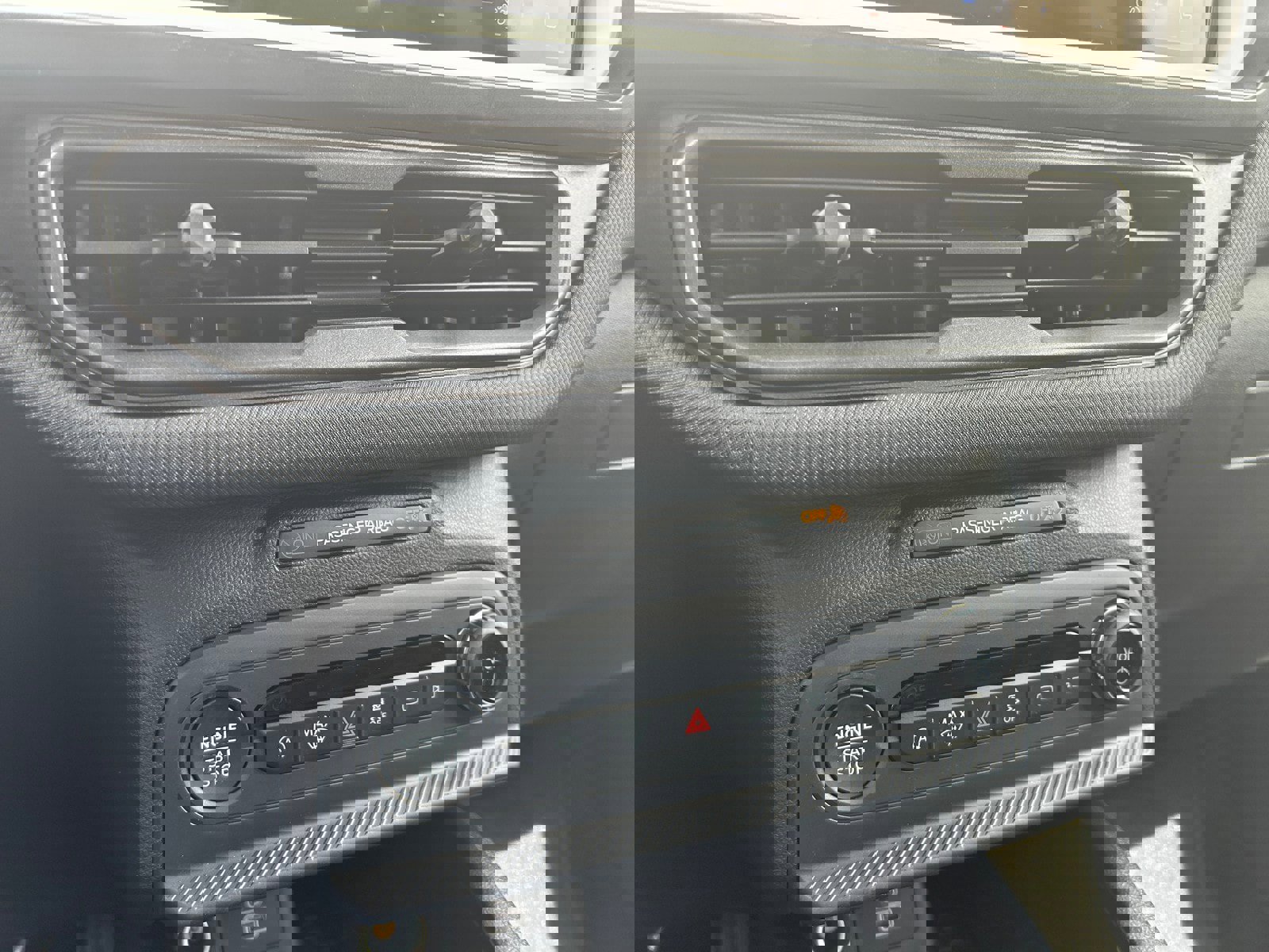 New 2025 Ford Bronco Sport Heritage w/ Convenience Package image 16