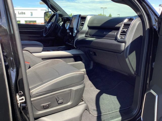 New 2026 RAM 2500 Laramie w/ Sport Appearance Package AWD/4WD image 43