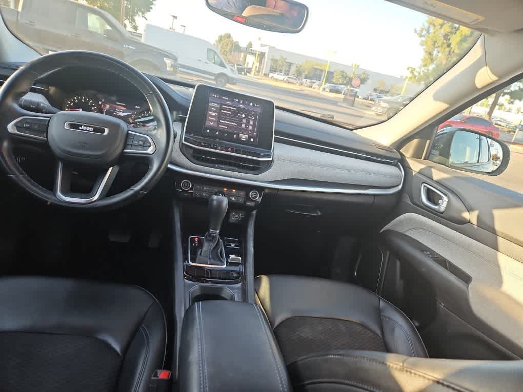 Used 2022 Jeep Compass Latitude w/ Convenience Group AWD/4WD image 10