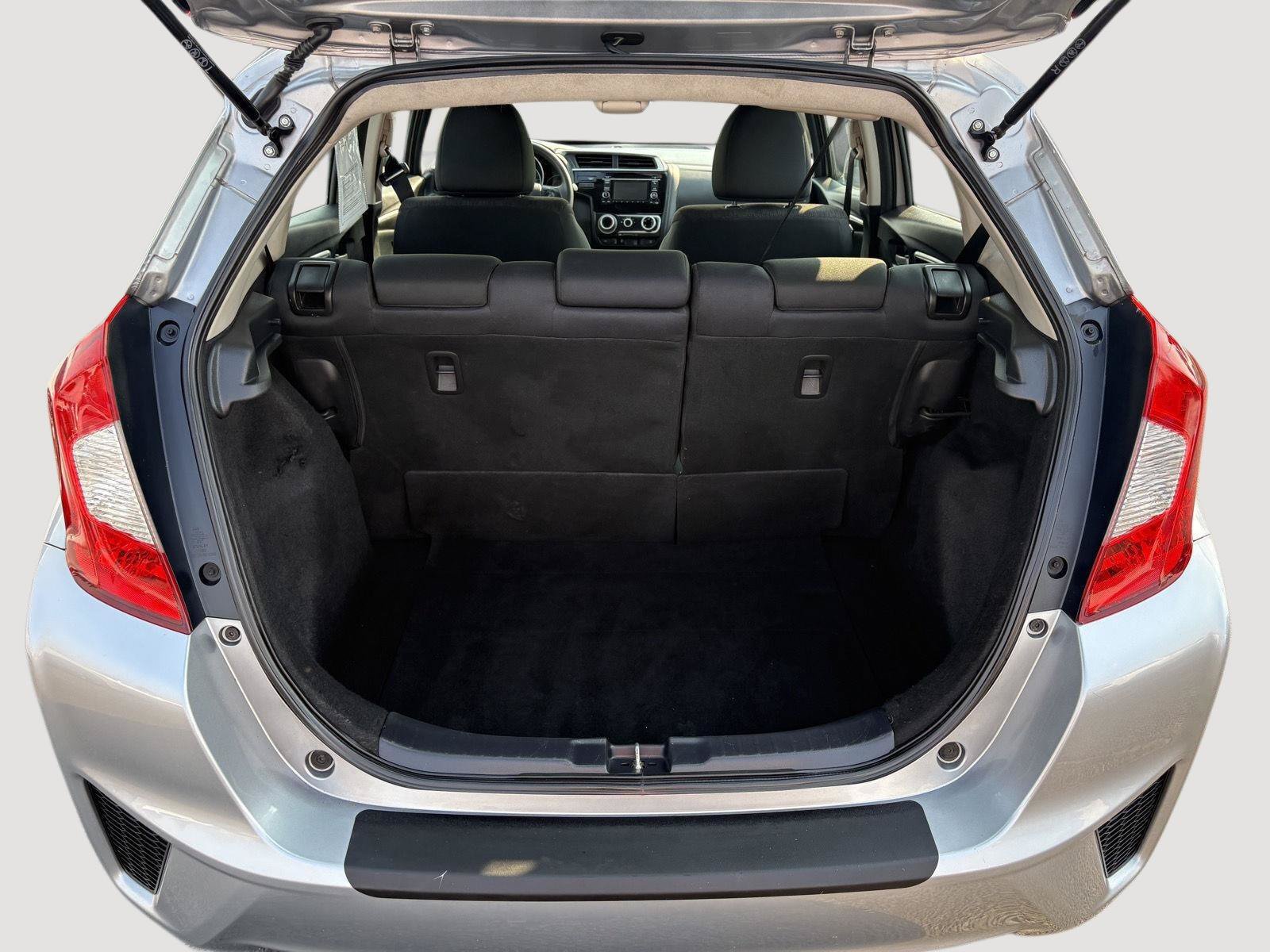 Used 2017 Honda Fit LX image 6