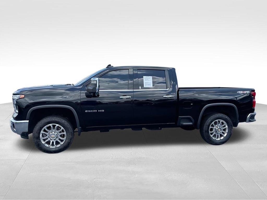 Used 2024 Chevrolet Silverado 2500 LTZ w/ LTZ Plus Package AWD/4WD image 5