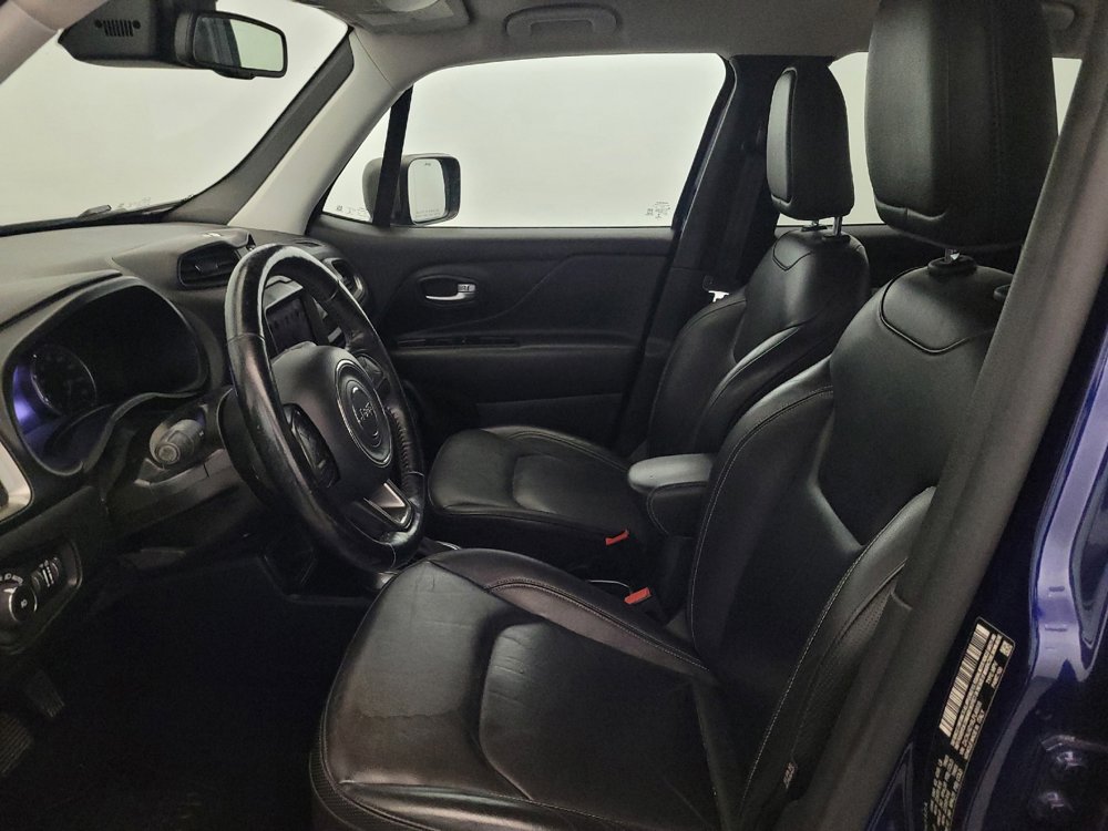 Used 2020 Jeep Renegade Limited w/ UConnect 8.4 Nav Group FWD image 17