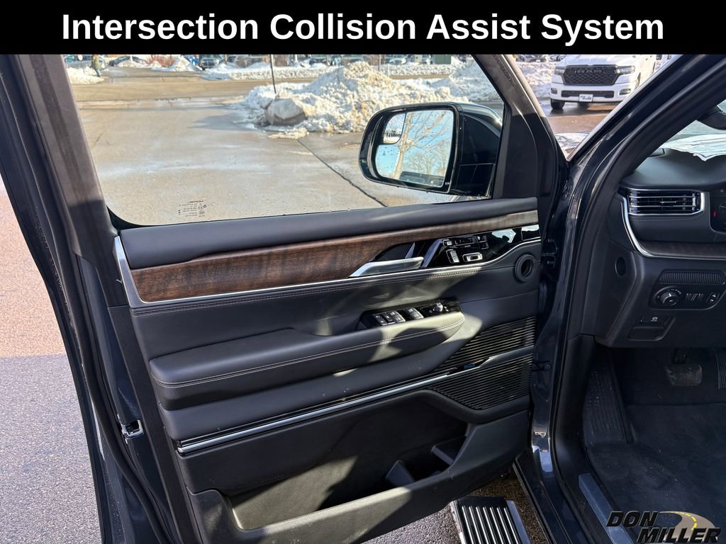 New 2024 Jeep Grand Wagoneer Series I w/ Convenience Group III image 11