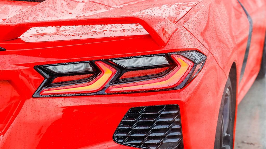 Used 2021 Chevrolet Corvette Stingray Preferred Conv w/ Z51 Performance Package image 10