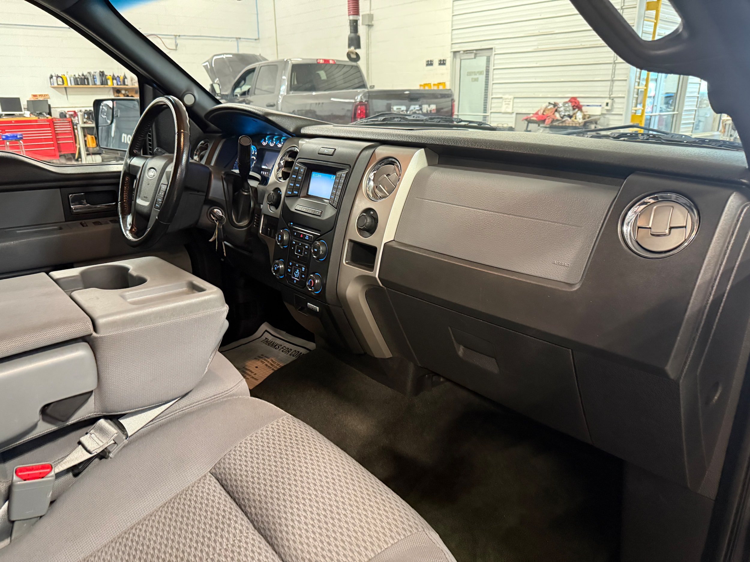 Used 2013 Ford F150 XLT w/ Luxury Equipment Group AWD/4WD image 8