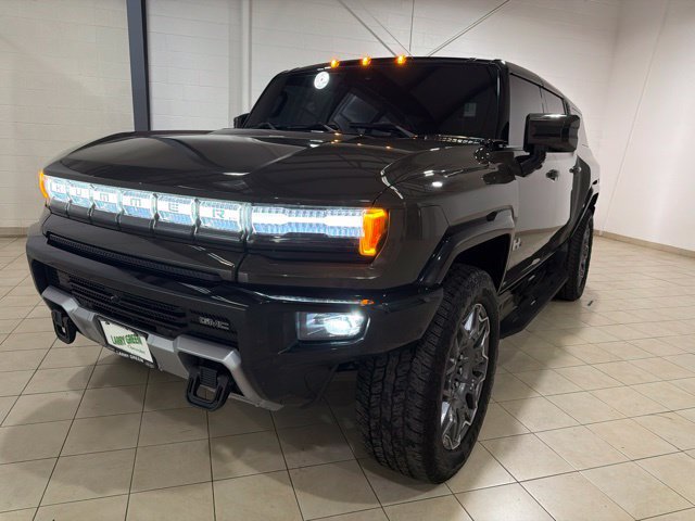 Used 2025 GMC Hummer EV 3X AWD/4WD image 2