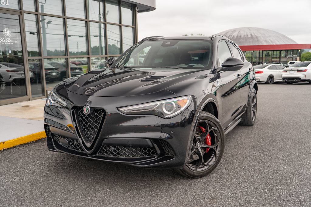 Used 2022 Alfa Romeo Stelvio Quadrifoglio w/ Active Assist Plus Package AWD/4WD image 2