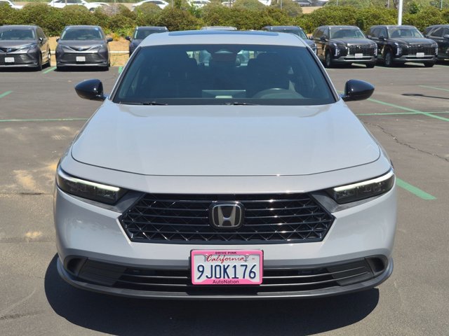 Used 2024 Honda Accord Sport image 2