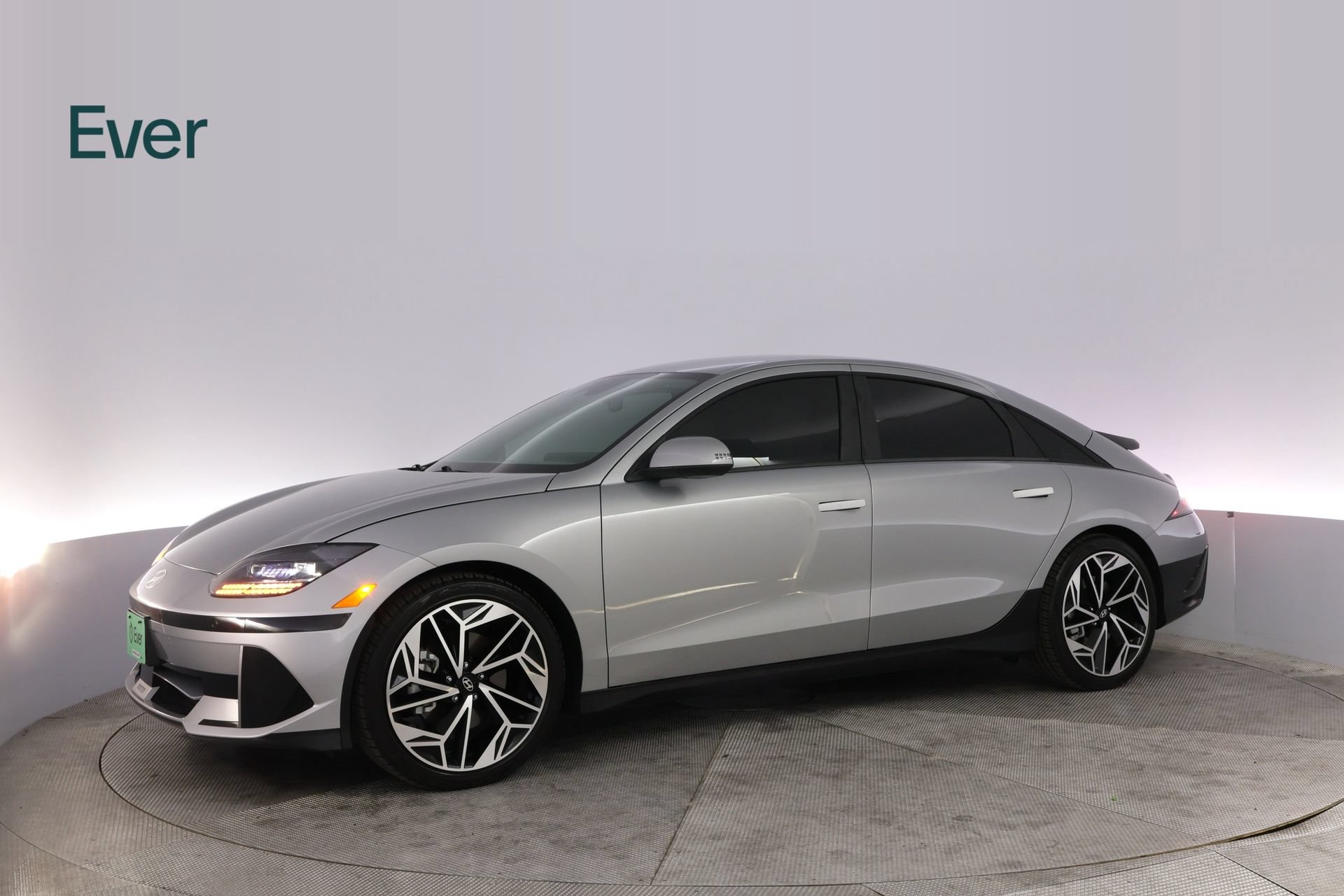 Used 2024 Hyundai Ioniq 6 SEL RWD image 17