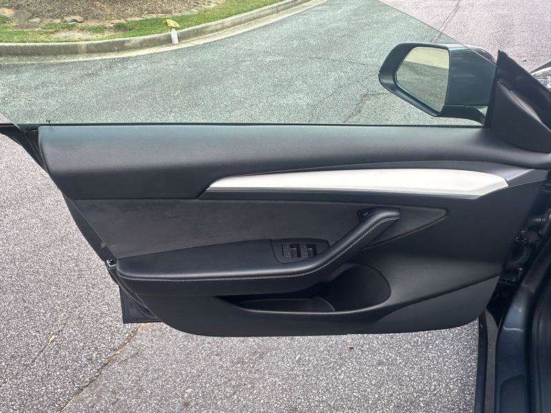 Used 2021 Tesla Model 3 Performance image 20