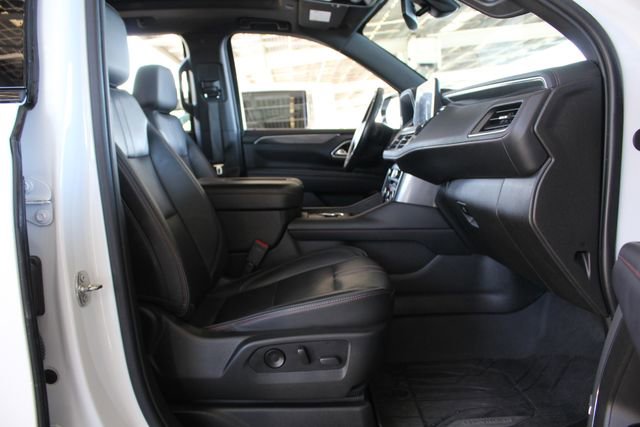 Used 2021 Chevrolet Tahoe RST w/ Luxury Package image 25