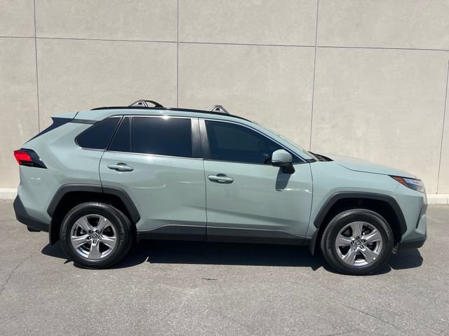 Used 2022 Toyota RAV4 XLE w/ Convenience Package AWD/4WD image 5