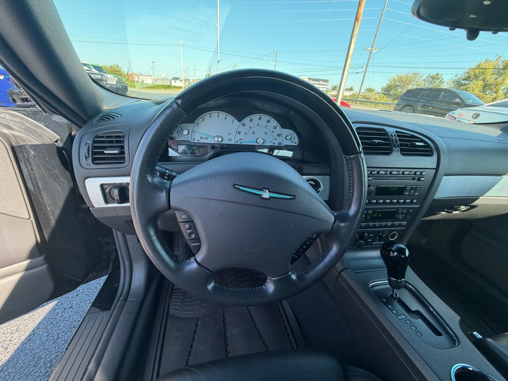 Used 2002 Ford Thunderbird RWD image 13
