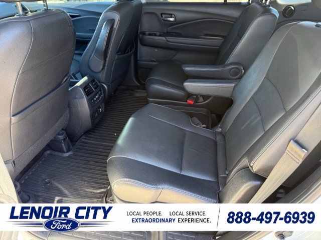 Used 2021 Honda Pilot Touring image 21