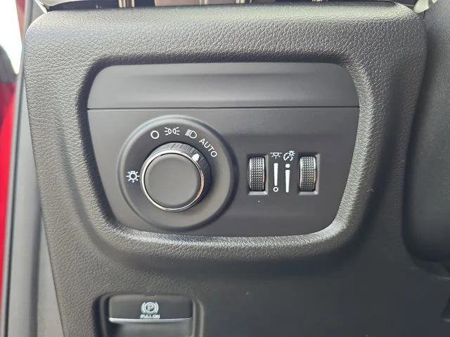 Certified 2023 Jeep Grand Cherokee L Laredo AWD/4WD image 21
