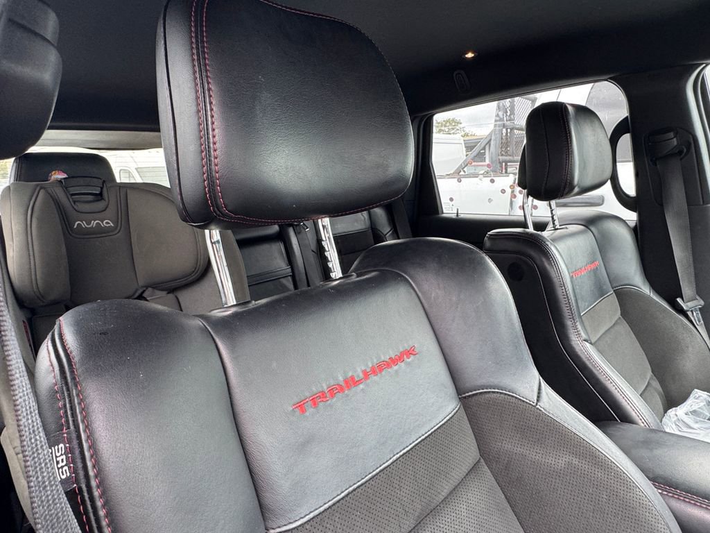 Used 2019 Jeep Grand Cherokee Trailhawk AWD/4WD image 5