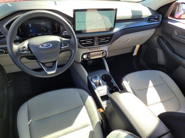 New 2026 Ford Escape Active w/ Tech Pack #1 FWD image 32